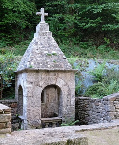 Copie de fontaine-notre-dame-billio