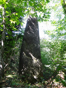 menhir cosquero moustoir-ac