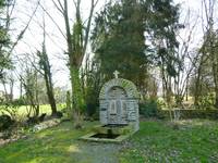 Fontaine Naizin St Luzunin