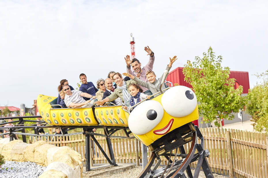 parc-d-attraction-kingoland-speed-chenille-plumelin