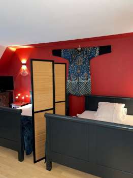 impc_chambres-d-hotes-les-chimeres-chambre2-guehenno-2.jpg