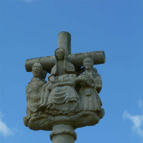 St allouestre croix du cimetiere©F Basle web3